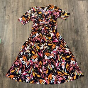 MSK Women's Sz M Short Sleeves Summer Dress Black Floral Glam Modern Beach